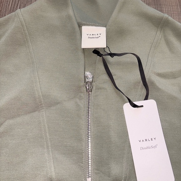 Varley Sage Green Sleeveless Top - Picture 4 of 7